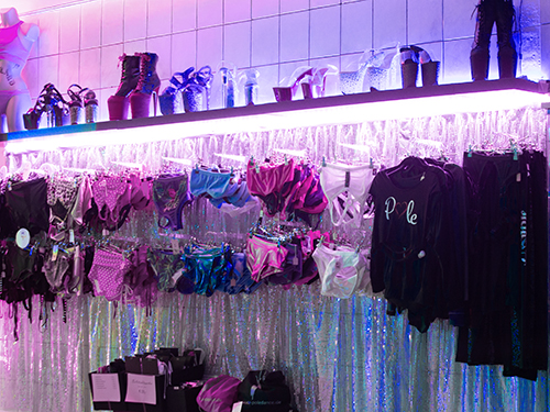 POLE BOUTIQUE